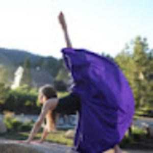 Meet your Posher, Lyra